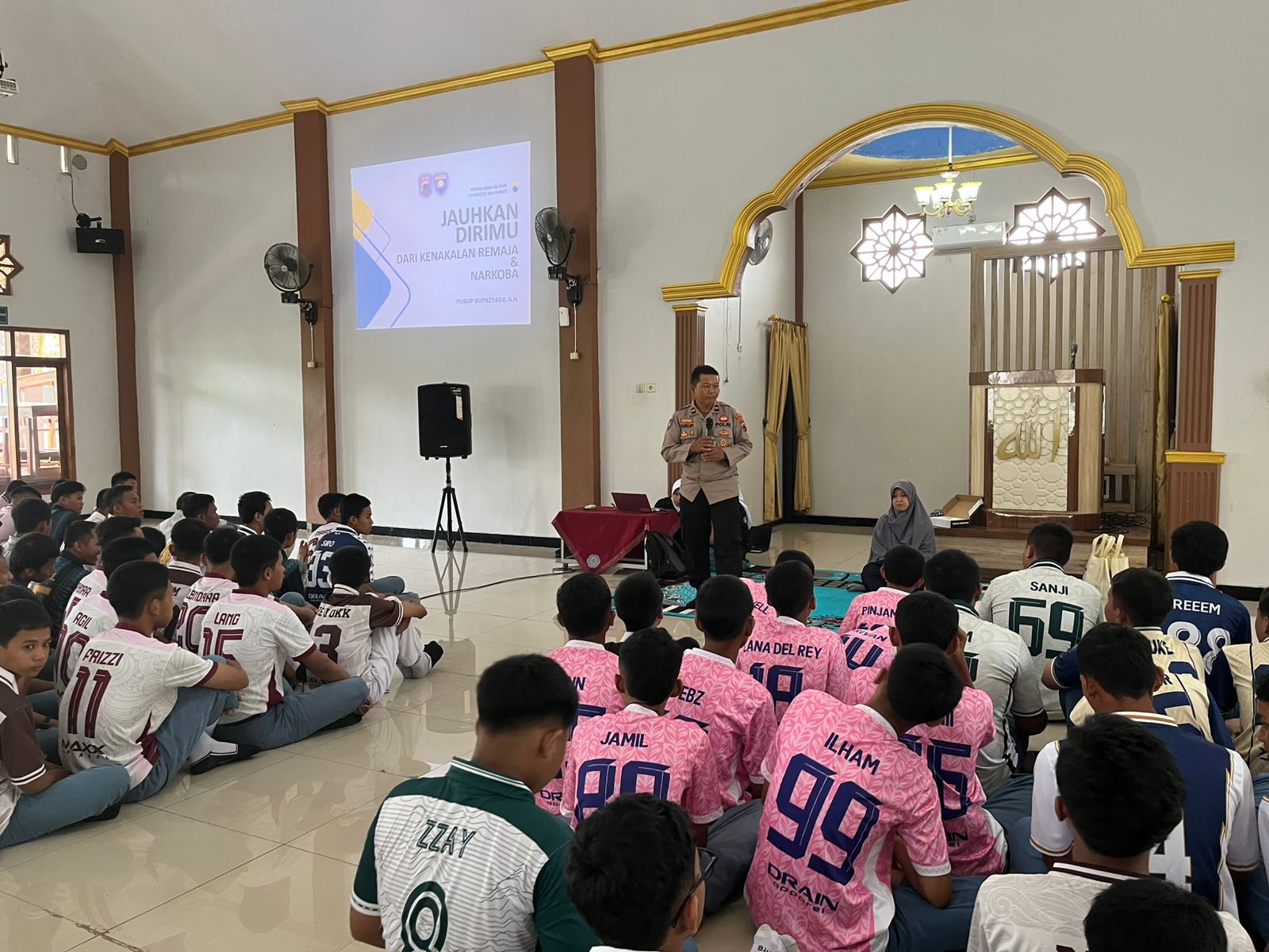 Goes To School, Polresta Banyumas Ajak Siswa SMA N Ajibarang Jadi Generasi Keren, Berakhlak dan Tanpa Kenakalan