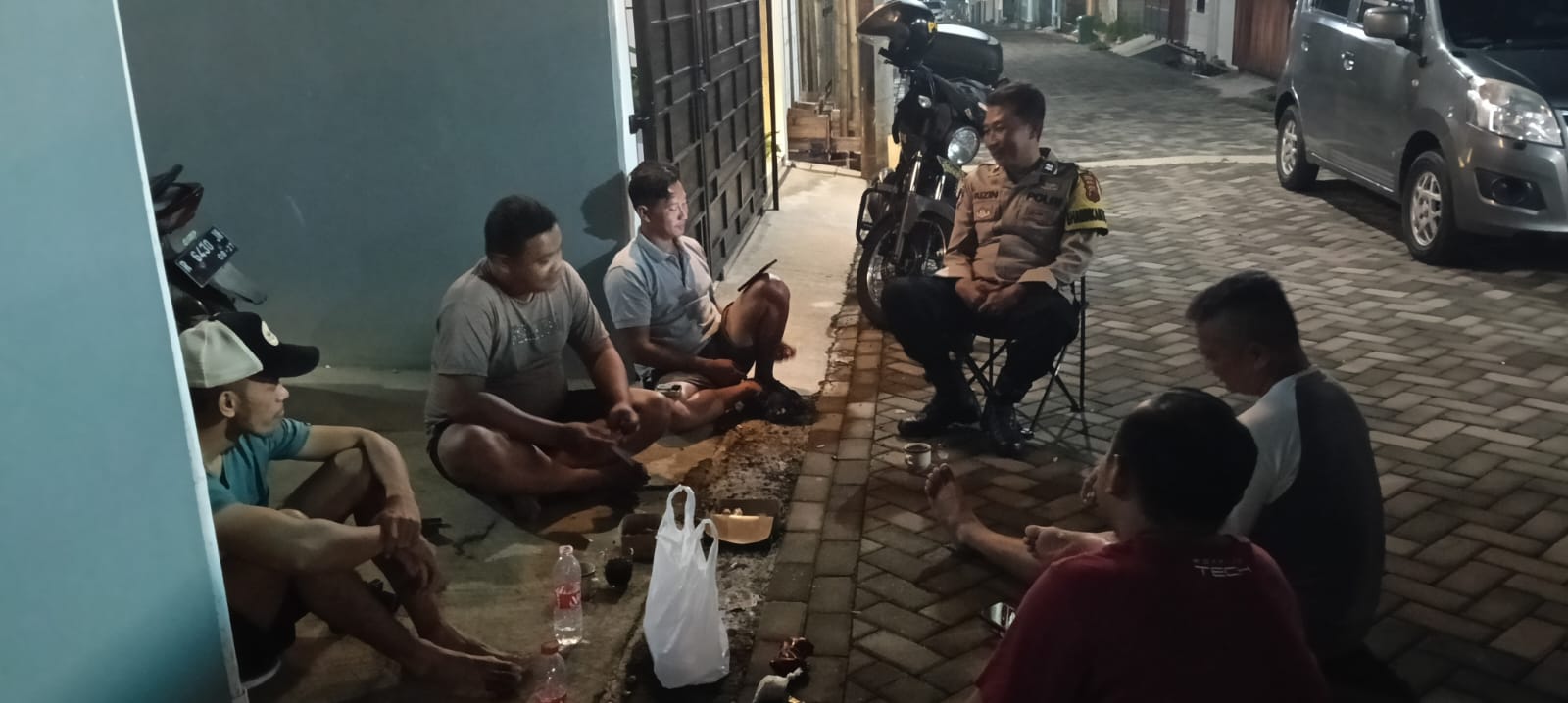 Jelang Ramadhan, Bhabinkamtibmas Polsek Patikraja Polresta Banyumas Inntensiifkan Sambang Warga Demi Kamtibmas Kondusif